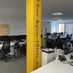 31EE91A15930.jpg